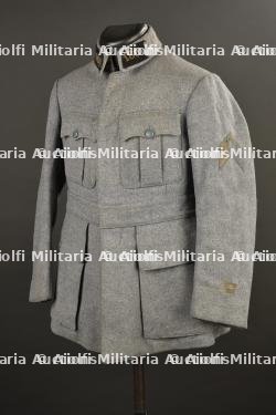 Vareuse d'officier type 1913 d'un lieutenant du 160e de Ligne vers 1915 — miniature 14