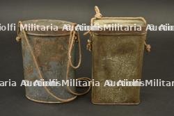 Lot de 2 boites de masques anti gaz M2 dont une ovale nominative — miniature 5