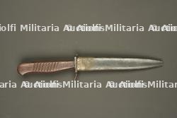 Poignard de combat allemand régimenté 103R saxon. Regimentally marked German combat knife of Saxon Infantry Regiment 103 — photo 1