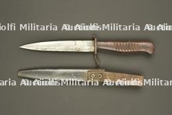 Poignard de combat allemand régimenté 103R saxon. Regimentally marked German combat knife of Saxon Infantry Regiment 103 — photo 3