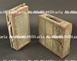 Lot de deux caisses de munitions pour mitrailleuse
