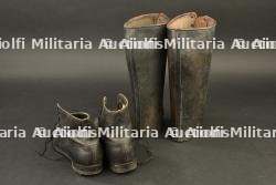 Ensemble d'équipement d'officier, souliers, jambières, jumelles et éperons — miniature 9