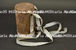 Boitier de transport de masque anti gaz ARS 17 avec sangle harnais de portage en calicot bleu — photo 1