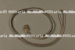 Dragonne cuir pour pistolet allemand P08. Leather lanyard for German P08 pistol — miniature 2