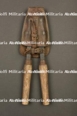 Cisaille portative à main Peugeot de 0,32 datée 1917 — photo 1