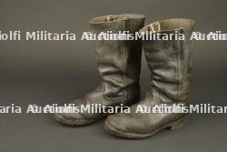 Paire de bottes allemandes. Pair of German boots — miniature 2