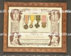 Lot de cadres de diplomes et médailles de soldats dont un chasseur du 116e Bataillon avec 5 citations, blessé en Alsace en 1915 — photo 3
