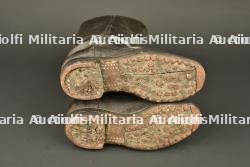 Paire de bottes allemandes. Pair of German boots — miniature 7