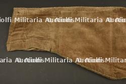Pantalon culotte modèle 1914 de circonstance en velours cotelé à passepoil vert — photo 2