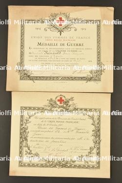 Important ensemble de documents, brassards d'une infirmière de la Grande Guerre — miniature 8