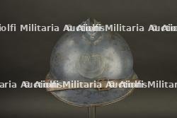 Casque Adrian modèle 1915 des troupes d'Afrique dans sa livrée bleu horizon