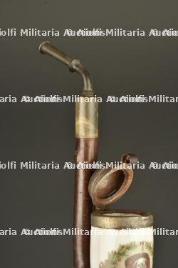 Pipe Kronprinz et paquet de tabac allemand. Kronprinz pipe and German tobacco packet — photo 2