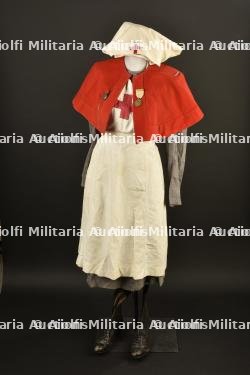 Tenue d'infirmière 1914 — photo 13