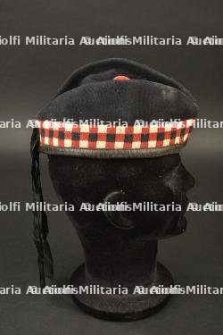 Bonnet Glengarry du pipe band du 134th Battalion - 48th Highlanders of Canada — miniature 4