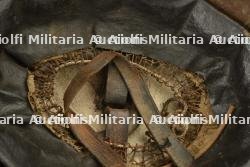 Casque MkI avec insignes métalliques d'un artilleur canadien — photo 2