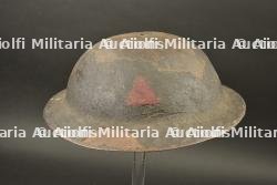 Casque MkI de la 2nde batterie d'artillerie de la 1e Division Canadienne avec 3 insignes peints — photo 6
