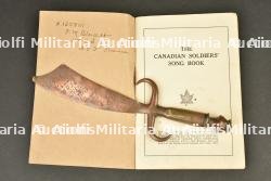 Lot artisanat dont Vimy et documents relatifs à la Canadian Artillery — miniature 2
