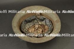 Casque MkI de la 1ere batterie d'artillerie de la 1e Division Canadienne avec 3 insignes peints — miniature 2