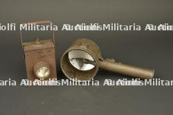 Lot de 2 lampes allemandes feldgrau. Lot of two feldgrau German flashlights — photo 1