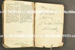Lot de disques d'identités, pay book et bible de soldats canadiens de la 1ère guerre — miniature 7