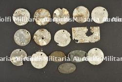 Lot de plaques d'identités canadiennes — photo 2