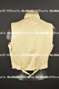 Ensemble gilet et habit de mess d'un Lieutenant Colonel attribué à l'armée indienne — miniature 7