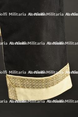 Ensemble gilet et habit de mess d'un Lieutenant Colonel attribué à l'armée indienne — photo 14