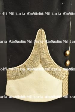 Ensemble gilet et habit de mess d'un Lieutenant Colonel attribué à l'armée indienne — miniature 15