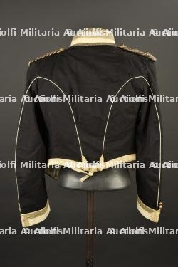 Ensemble gilet et habit de mess d'un Lieutenant Colonel attribué à l'armée indienne — miniature 17