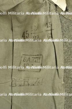 Feldrock 07-14 d'un sous officier du 49 Feldartillerie du Württemberg. Model 1907/14 Feldrock tunic of a non-commissioned officer of the 49th Württemberg Field Artillery Regiment. — photo 2