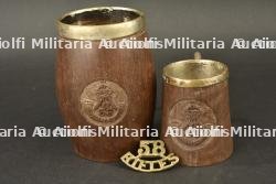Gobelets en bois gravés et shoulder title du 58th Vaughan's Rifles Frontier Force, cuillères et couteau de l'armée des Indes — photo 4