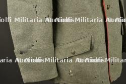 Feldrock 07-14 d'un sous officier du 49 Feldartillerie du Württemberg. Model 1907/14 Feldrock tunic of a non-commissioned officer of the 49th Württemberg Field Artillery Regiment. — miniature 6