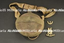 Bidon et badges de cavalerie de l'armée des Indes