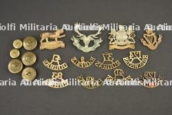 Lot de 18 insignes et boutons de l'armée des Indes — photo 2