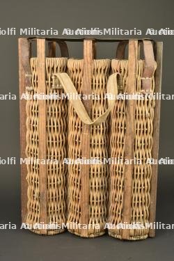 Panier en osier pour 3 coups de 77mm allemand. Wicker basket for three German 77 mm shells. — photo 1