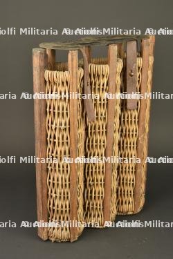 Panier en osier pour 3 coups de 77mm allemand. Wicker basket for three German 77 mm shells. — miniature 4