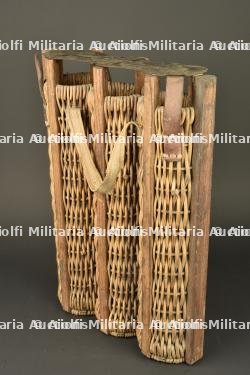 Panier en osier pour 3 coups de 77mm allemand. Wicker basket for three German 77 mm shells. — miniature 5