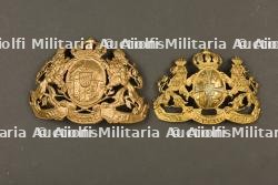 Lot de 2 plaques de casque a pointe bavarois