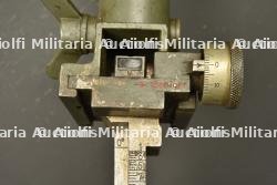 Support de visée pour canon allemand de 77mm. Sight mount for a German 77 mm field gun. — photo 2