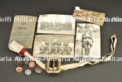 Lot d'épaulettes, dragonne, boucle, cocardes et divers de soldats allemands — photo 1