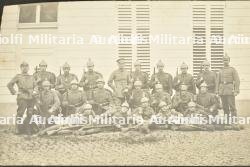 Lot d'épaulettes, dragonne, boucle, cocardes et divers de soldats allemands — miniature 3