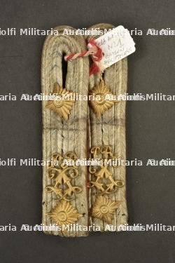 Lot d'épaulettes, dragonne, boucle, cocardes et divers de soldats allemands — miniature 5