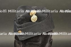 Lot de trois calots field service cap britanniques, Ox and Bucks, Royal Welsh Fusilier troupe et officier — miniature 5