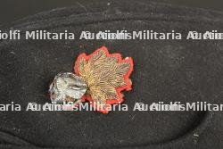 Lot de trois calots field service cap britanniques, Ox and Bucks, Royal Welsh Fusilier troupe et officier — miniature 6
