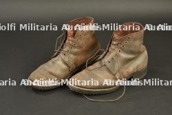 Paire de brodequins 1917 — photo 1