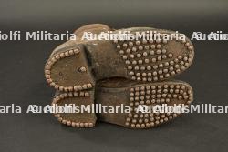 Paire de brodequins 1917 — miniature 2