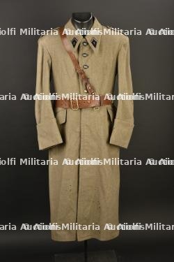 Manteau d'officier du 7ème Régiment d'automitrailleuse — photo 1