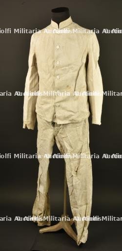 Veste et pantalon de travail du Garde Feld Artillerie Regiment Nr 1. Work jacket and trousers of the Guard Field Artillery Regiment No. 1.