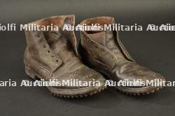 Paire de brodequins 1917 — miniature 4