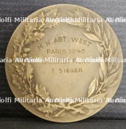 MÉDAILLE D’UNE RENCONTRE SPORTIVE DU SERVICE DE RENSEIGNEMENT DE LA MARINE DE GUERRE ALLEMANDE À L’OUEST (MARINE NACHRICHTEN ABTEILUNG WEST) 1943 — miniature 2